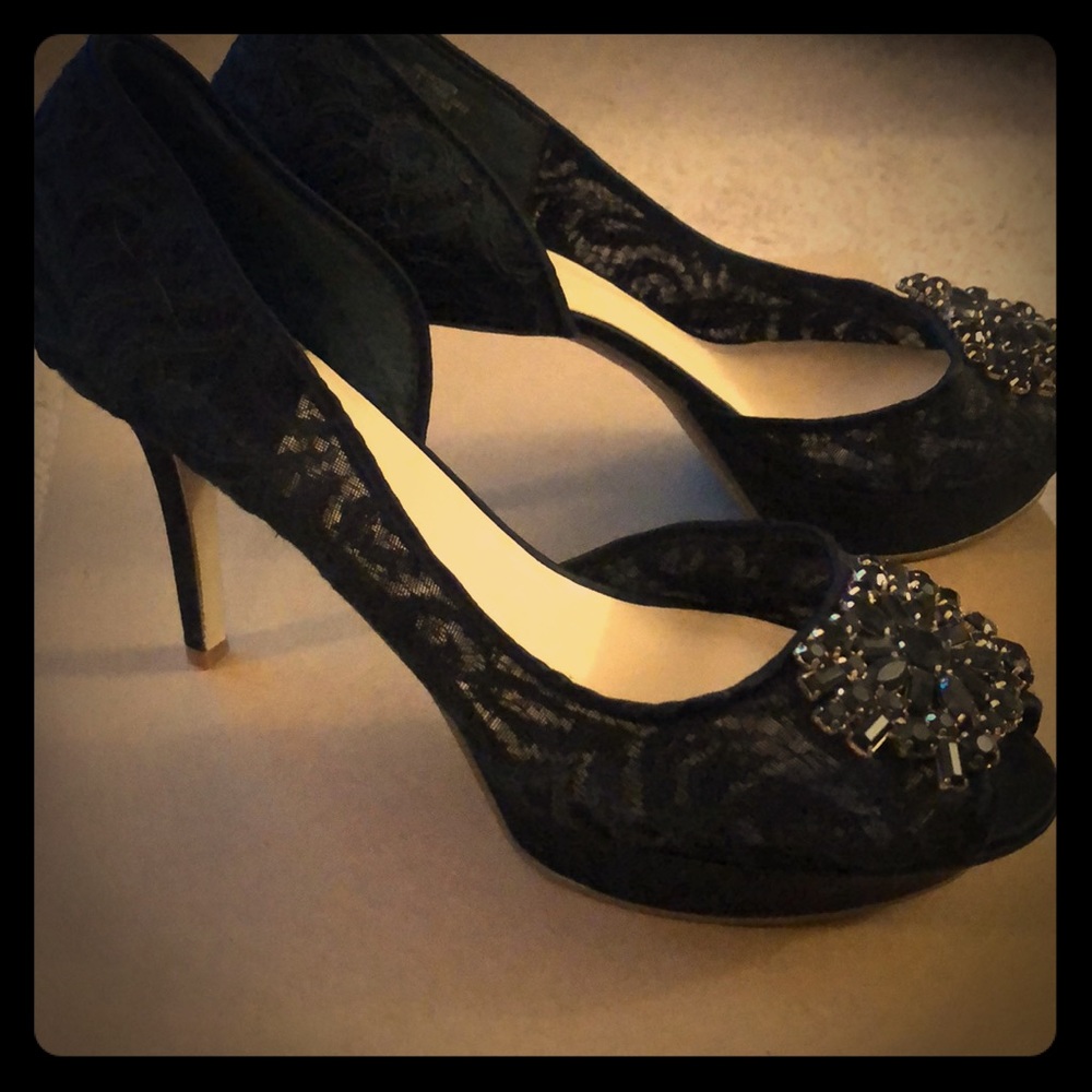 Nine West Formal Lace Evening Pumps